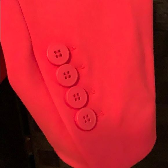 2 Button Blazer - Picture 4 of 5